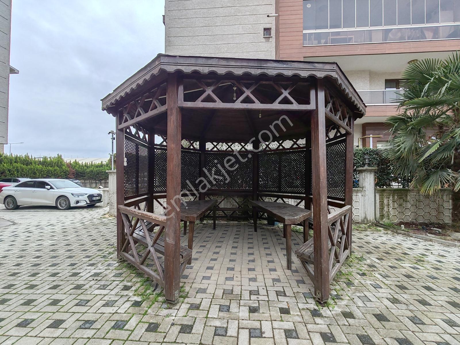 Balat Baladium Residance 2+1 Açık Mutfak Bahçe Kat 7/24 Güvenlik - Görsel 2