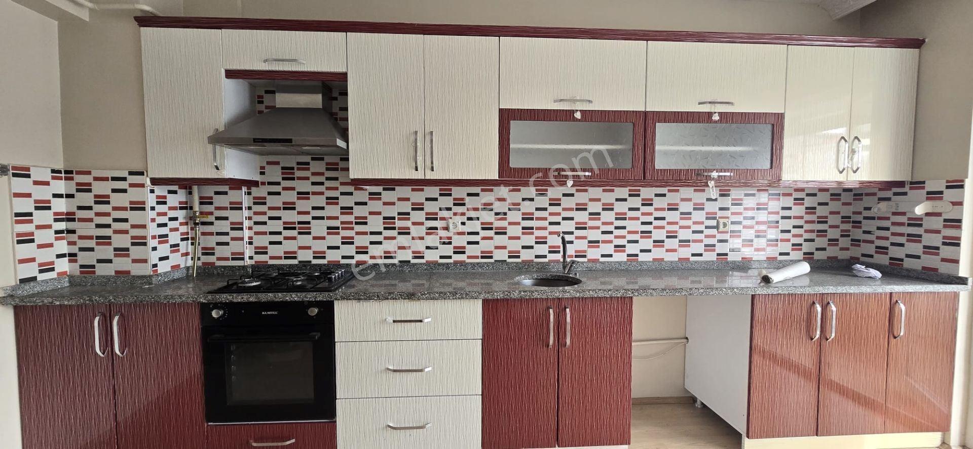 Alpagut Mahallesin'de Geniş Kiralık 2+1 Daire ! - Görsel 15