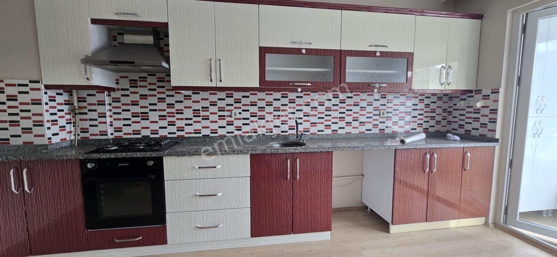 Alpagut Mahallesin'de Geniş Kiralık 2+1 Daire ! - Görsel 16