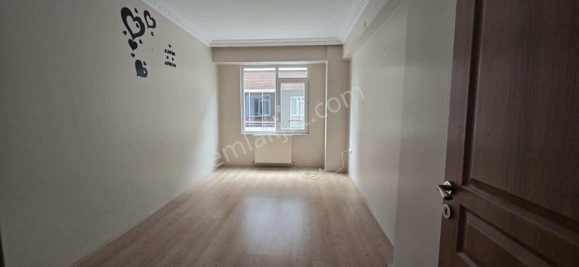 Alpagut Mahallesin'de Geniş Kiralık 2+1 Daire ! - Görsel 7