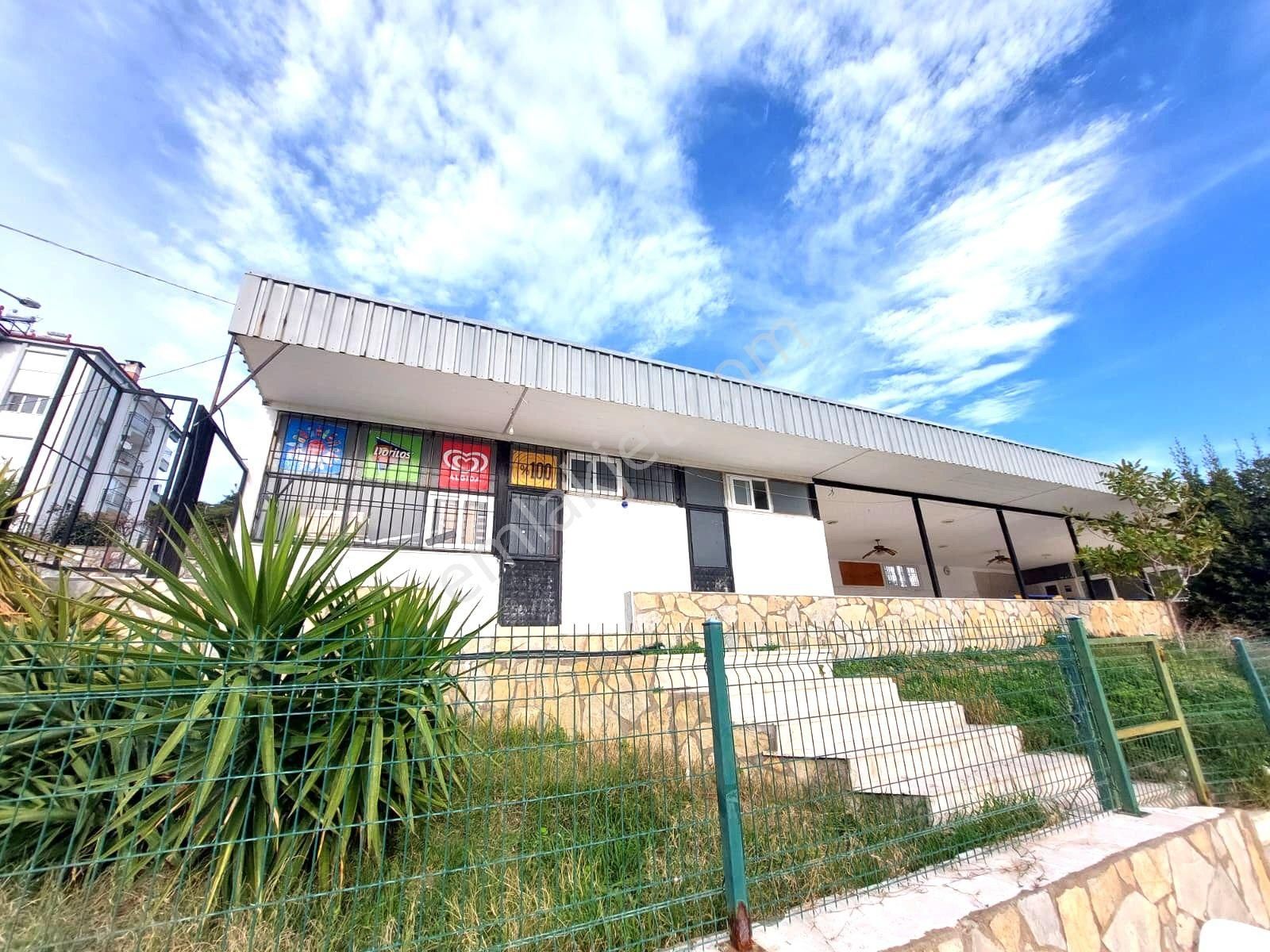 Kuşadası Davutlar Panaromik Deniz Manz. Eşyalı 4+1 Satılık Villa - Görsel 25