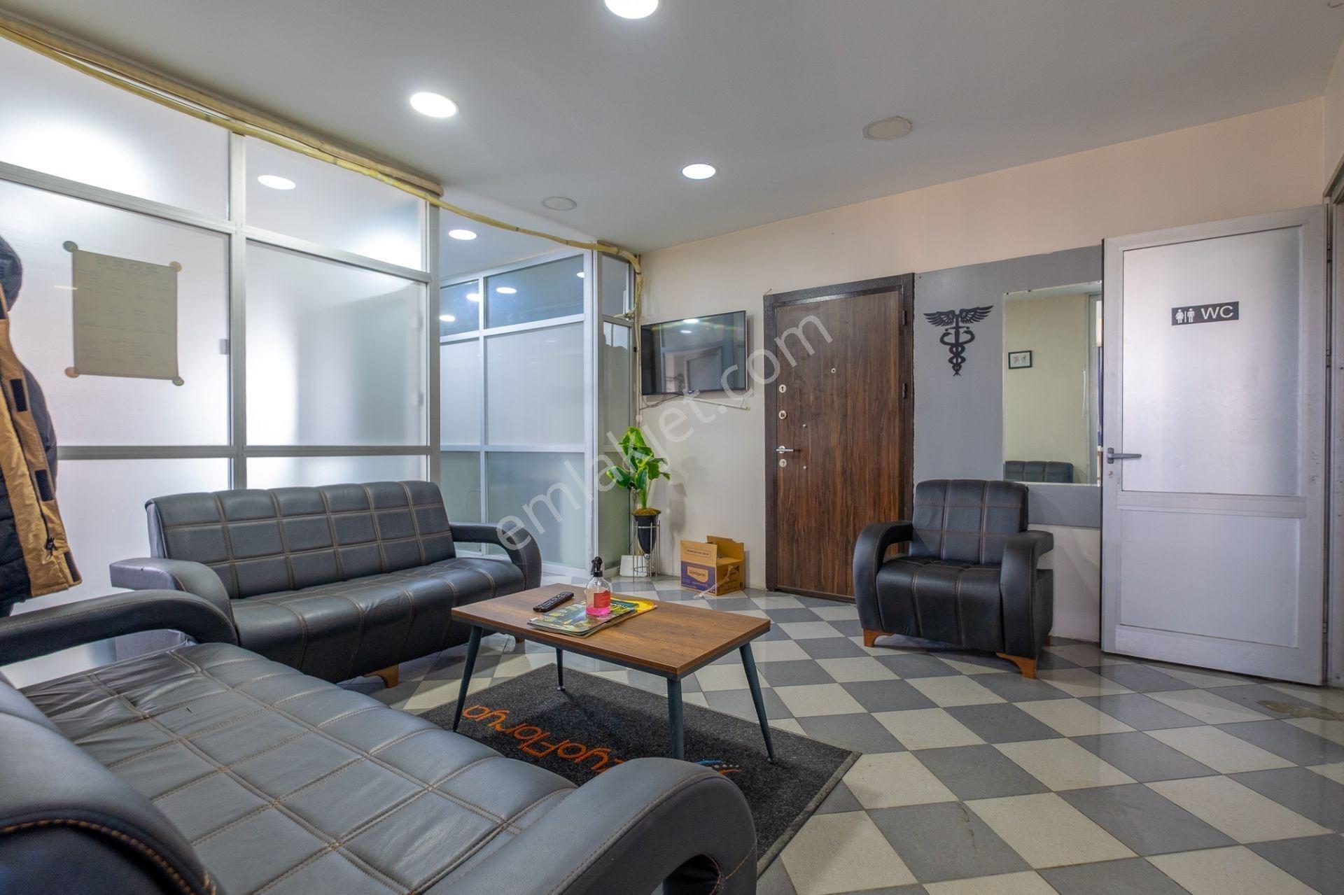 Dağıstan Gayrimenkulden E5 Üstü Plazada 180m2 Ofis - Görsel 15