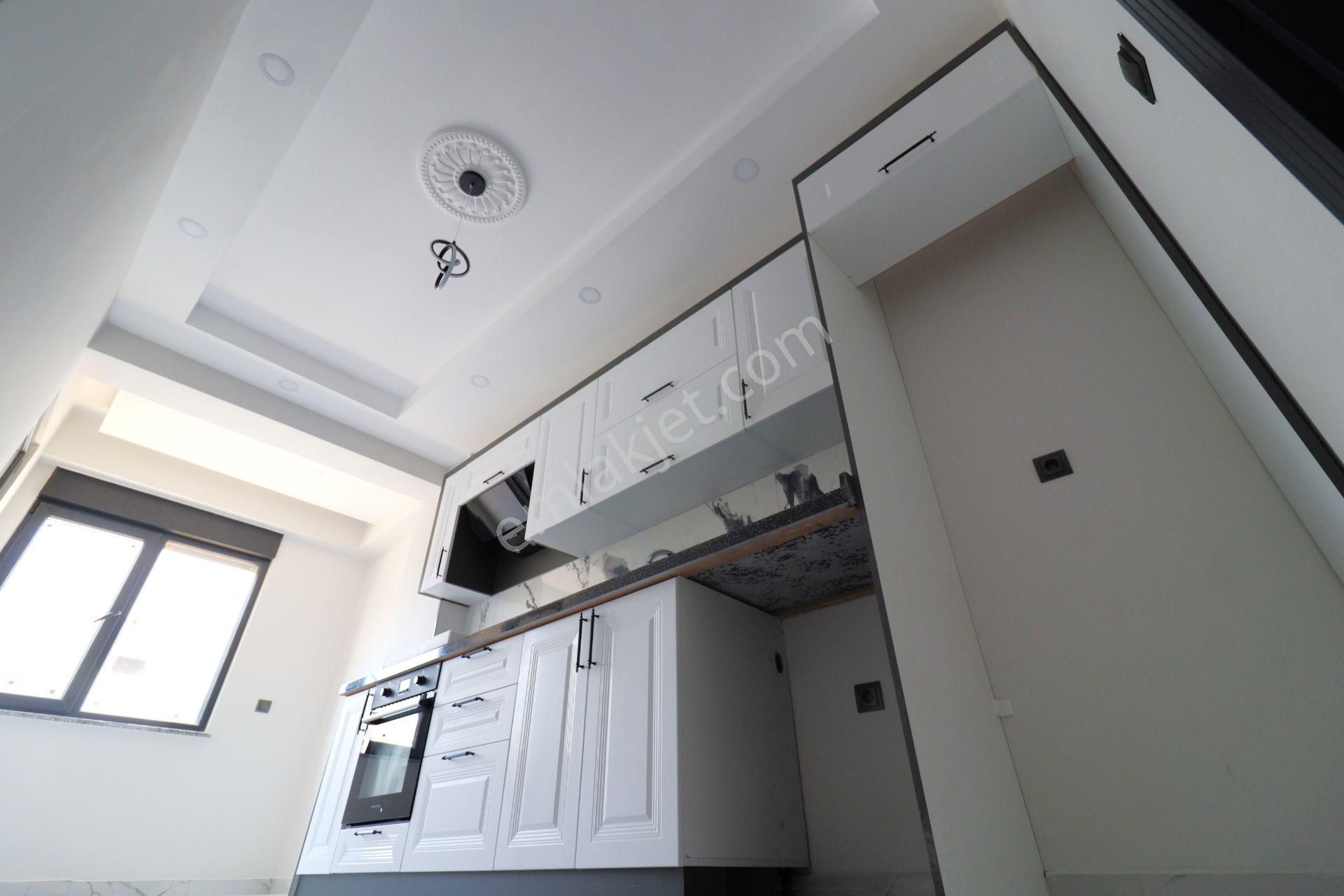 💥aygülden Kaçmaz Bir Fırsat Daha💥akçay'da 5 Yaşın'da Kapalı Otoparklı Doğalgazlı 2+1 Satılık Daire - Görsel 2