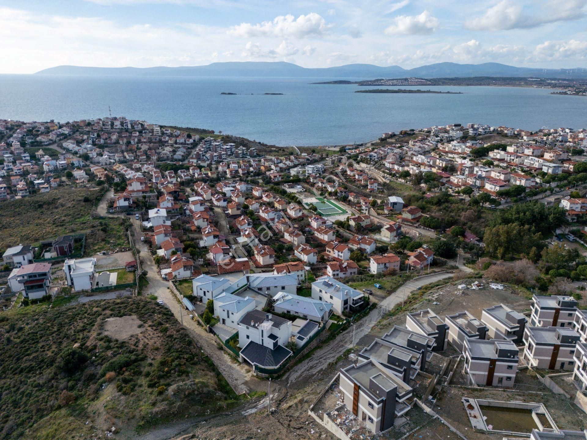 Akarca'da Havuzlu Sitede Harika Manzaralı Satılık 2+1 Daire - Görsel 2