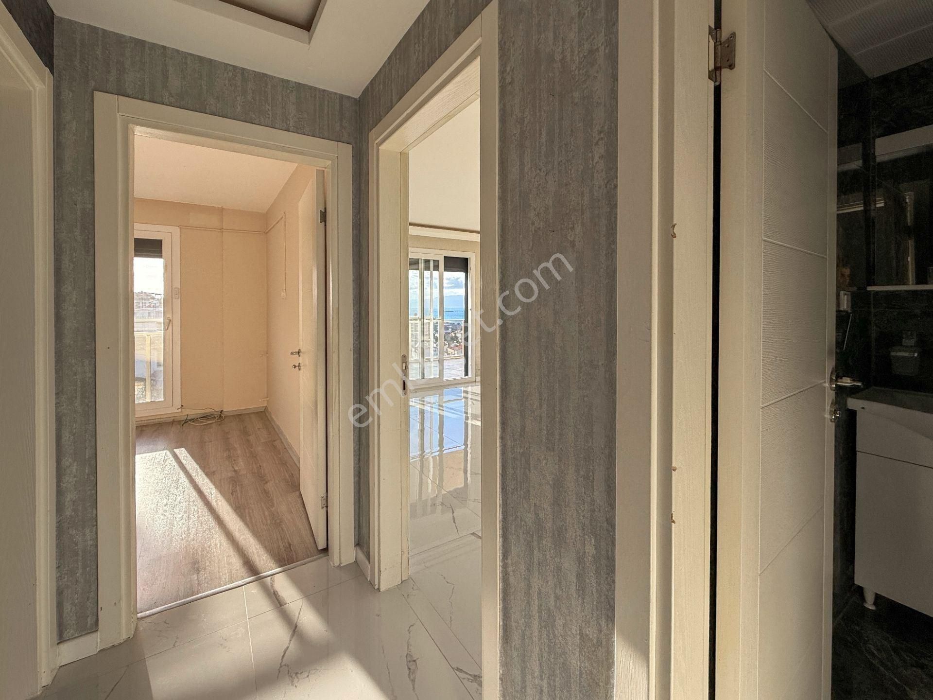 Akarca'da Havuzlu Sitede Harika Manzaralı Satılık 2+1 Daire - Görsel 24