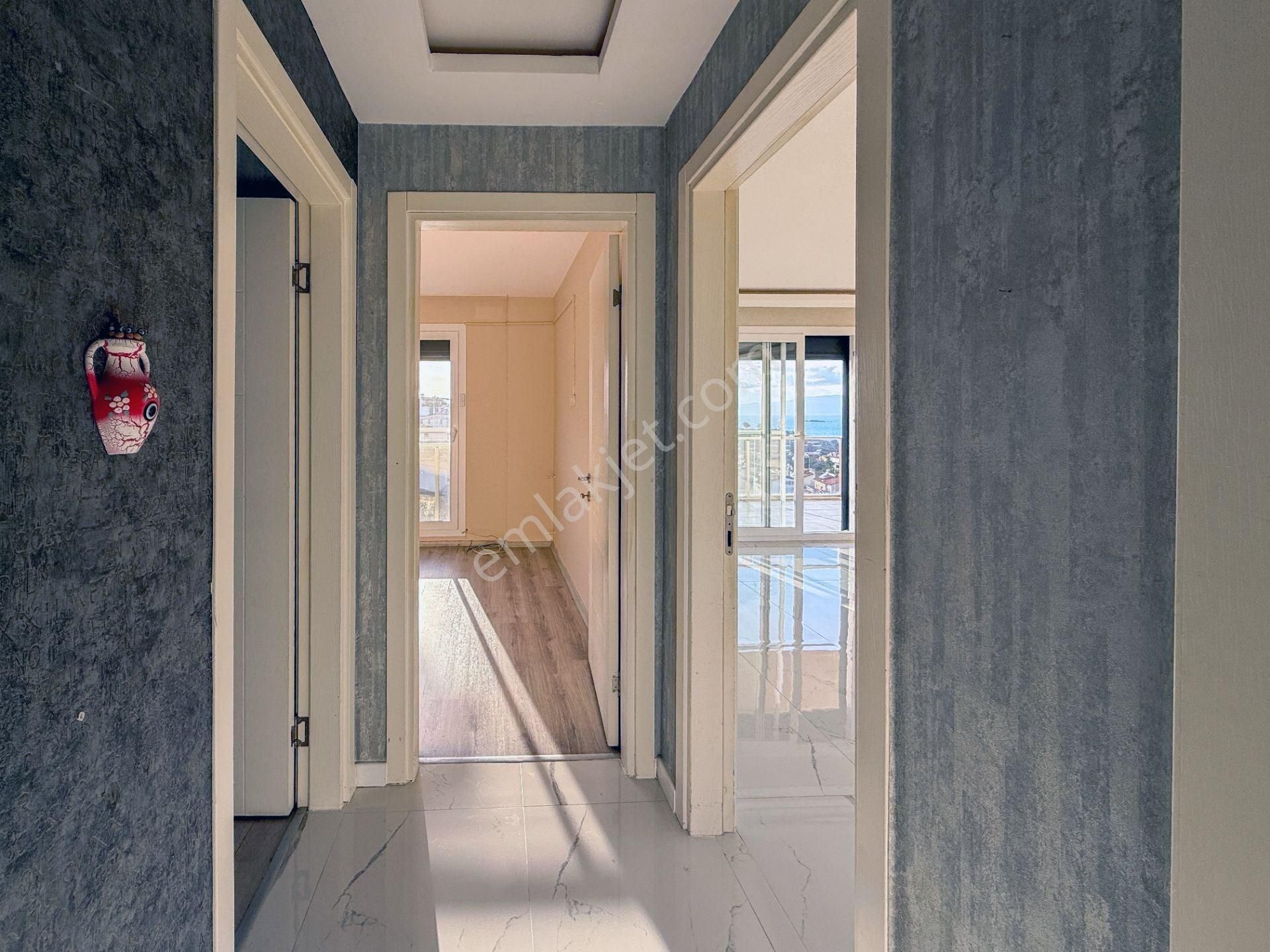 Akarca'da Havuzlu Sitede Harika Manzaralı Satılık 2+1 Daire - Görsel 23