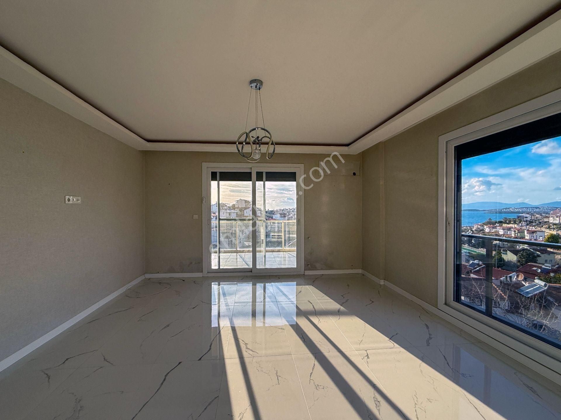 Akarca'da Havuzlu Sitede Harika Manzaralı Satılık 2+1 Daire - Görsel 7