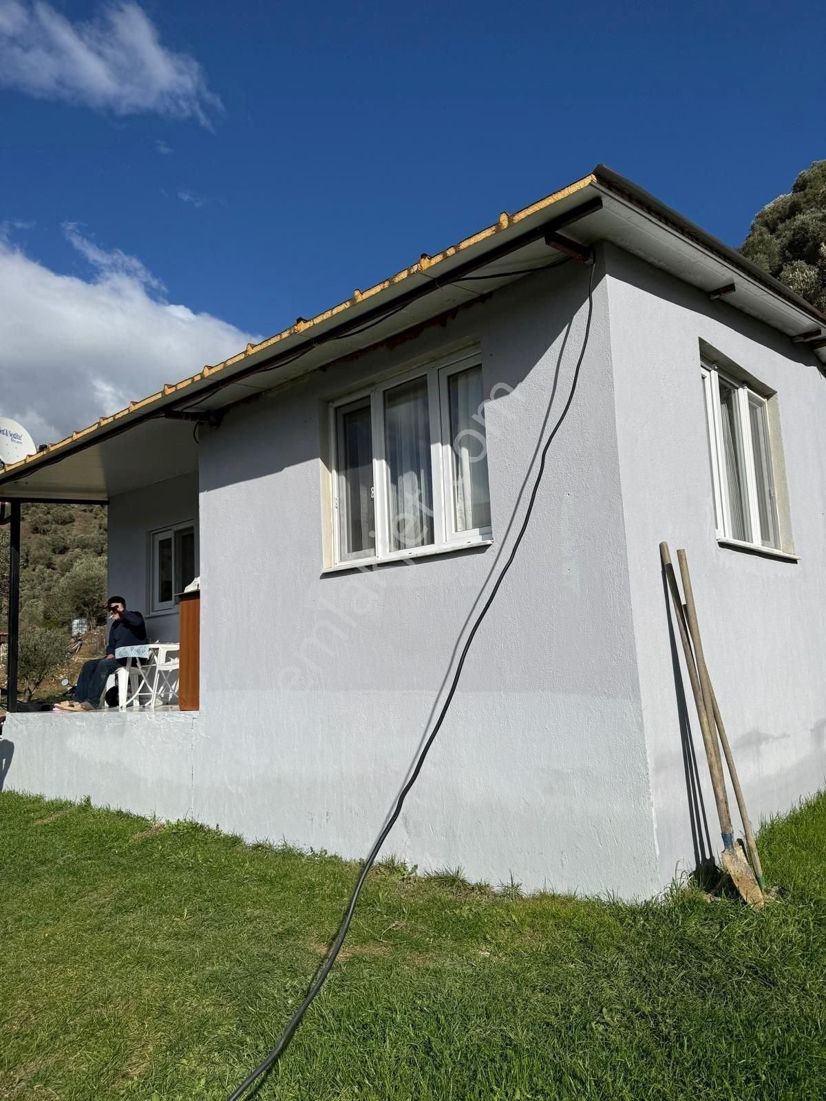 Söke Kuşadası Yolunda 7 Dönüm Satılık Arazi