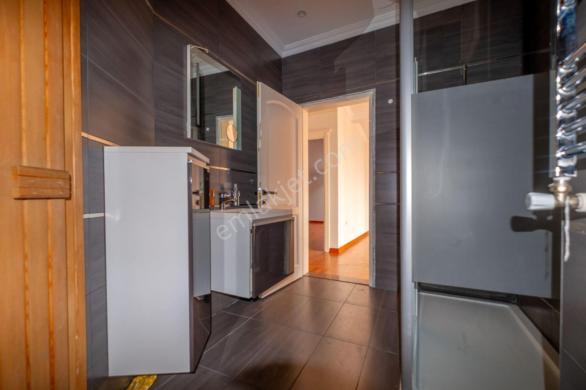 Dağıstan Gayrimenkulden Deniz Ve Orman Manzaralı 6+2 480 M2 - Görsel 35