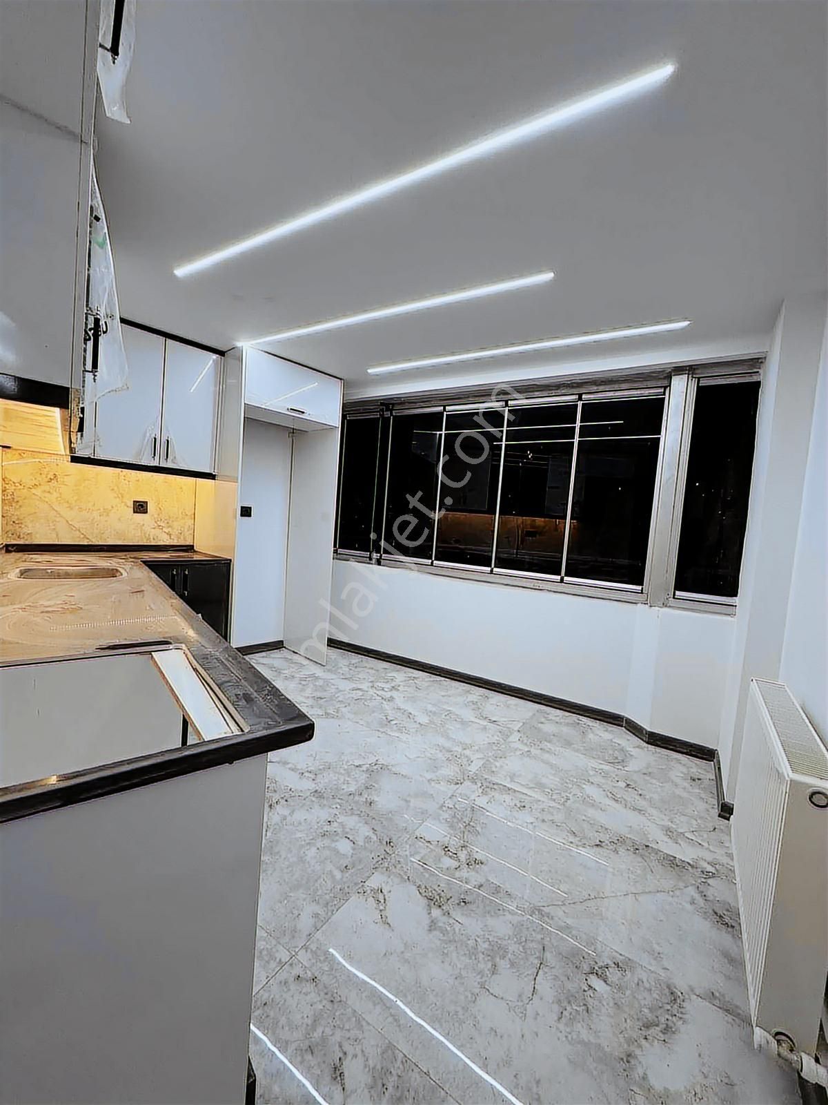 Buca Y.bağlar Mah. 2+1 85m2. D.gazlı Satılık Daire - Görsel 3