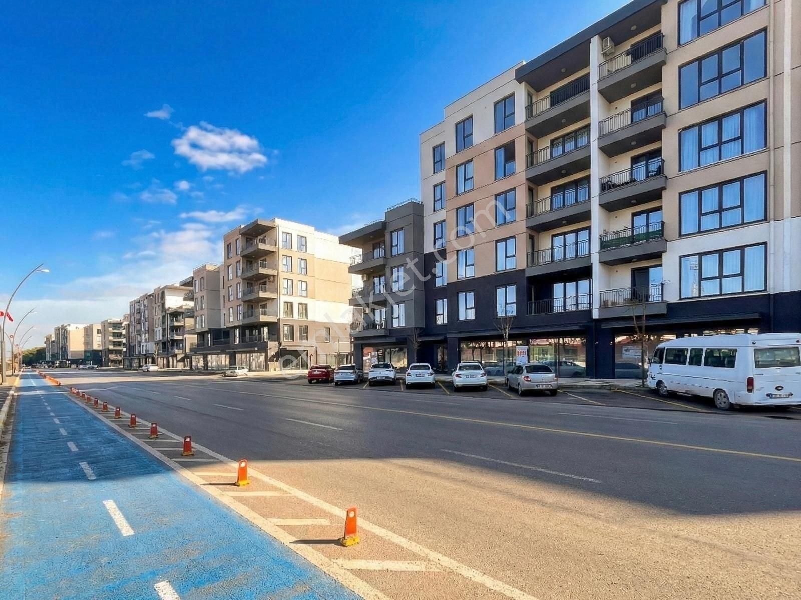 Balıkesir'in Kalbinde Emlak Konut Güvencesiyle 3+1 Ferah Daire - Görsel 9