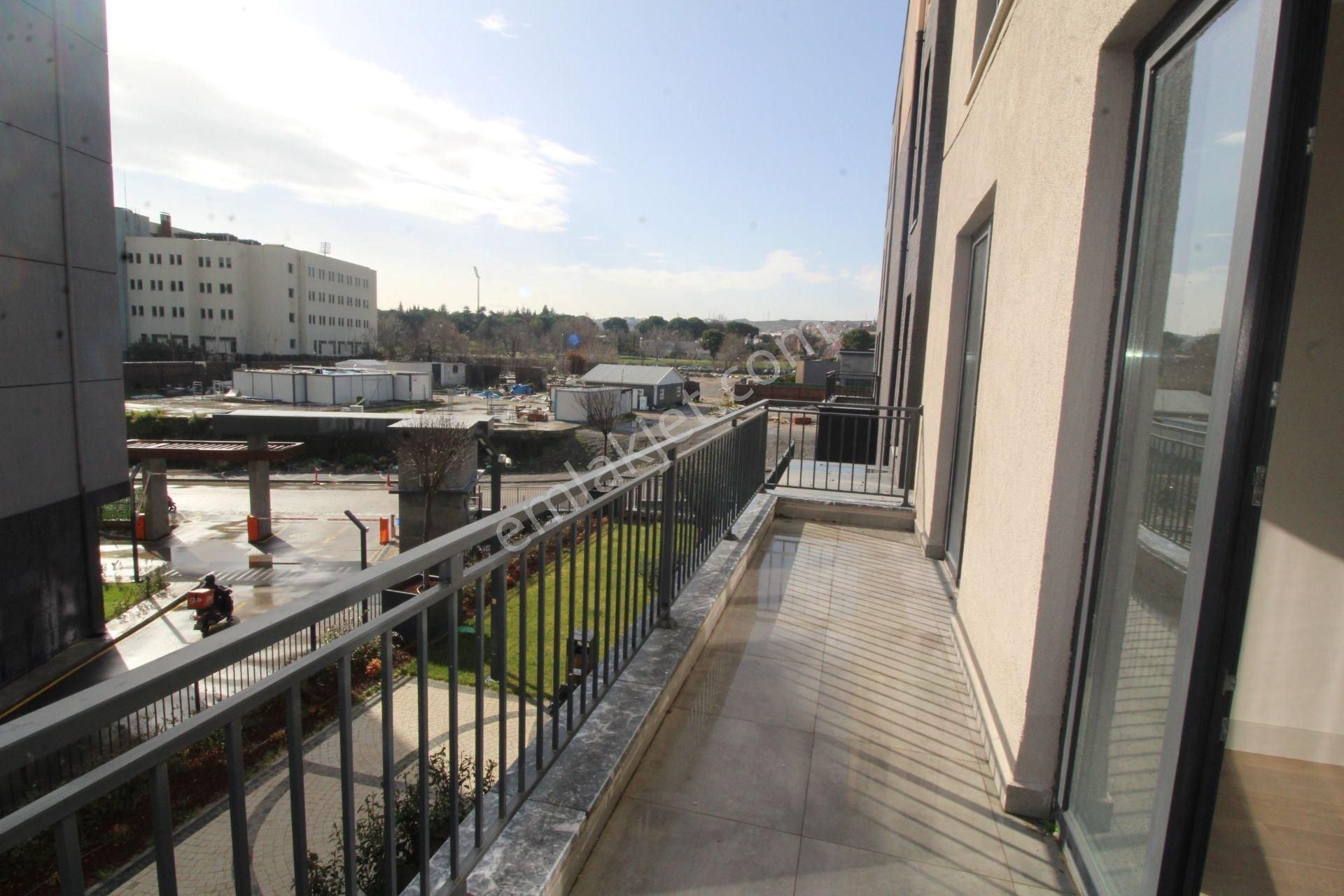 Balıkesir'in Kalbinde Emlak Konut Güvencesiyle 3+1 Ferah Daire - Görsel 34