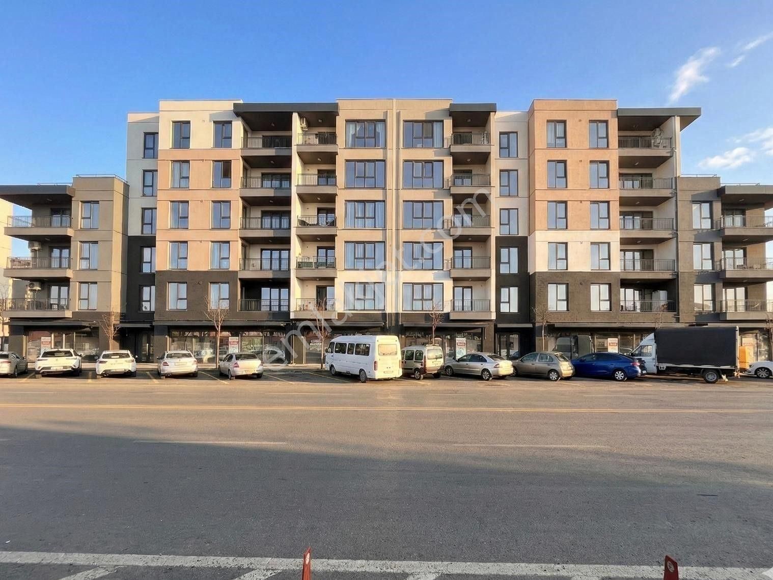 Balıkesir'in Kalbinde Emlak Konut Güvencesiyle 3+1 Ferah Daire