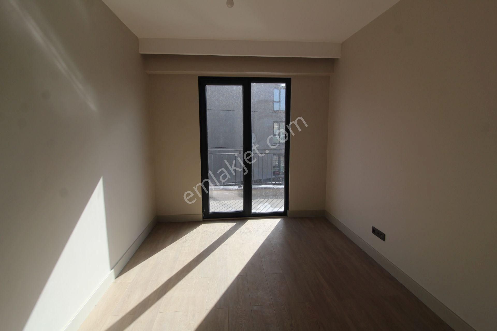 Balıkesir'in Kalbinde Emlak Konut Güvencesiyle 3+1 Ferah Daire - Görsel 35