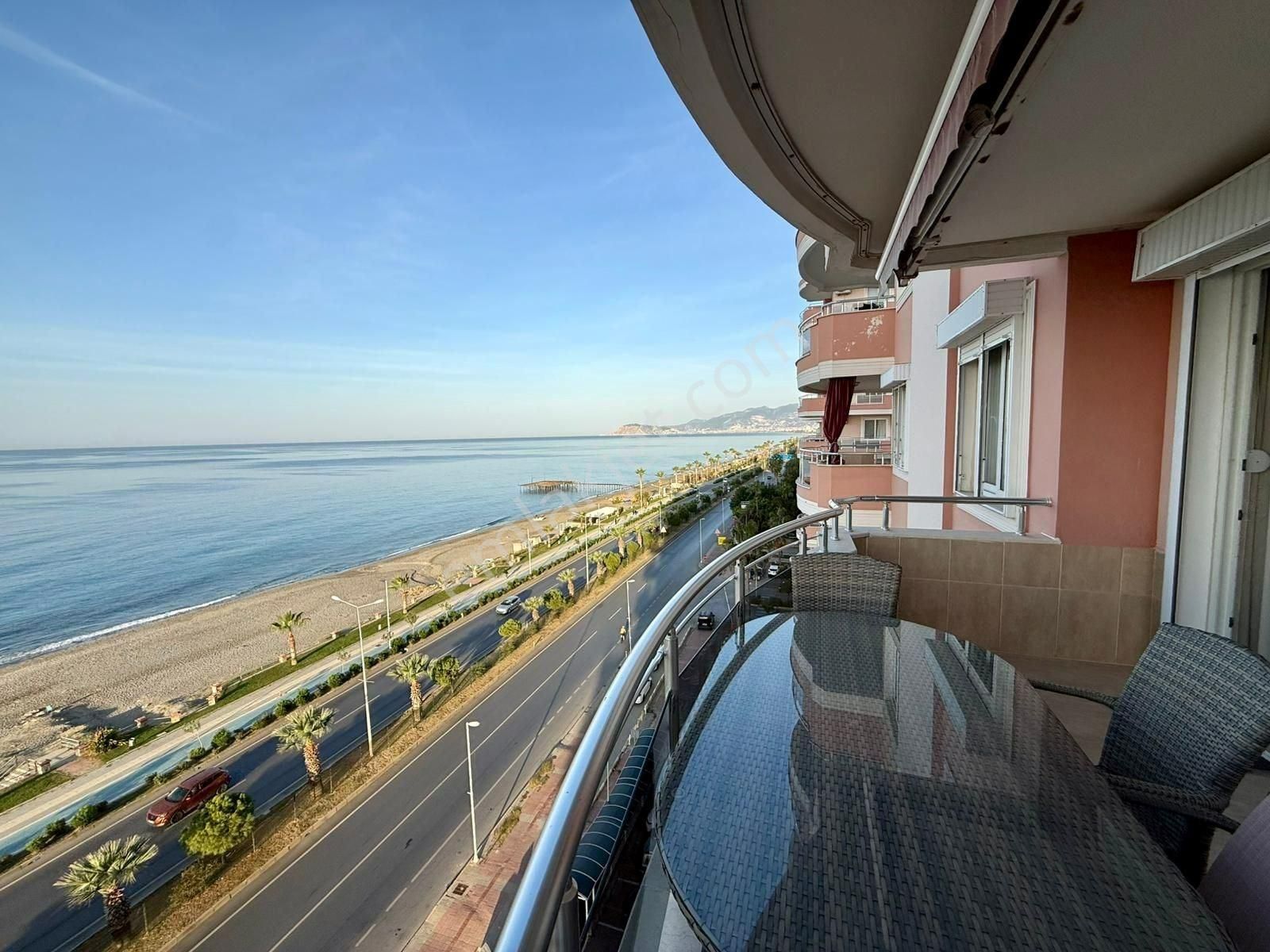 Alanya Mahmutlar’da Denize Sıfır, Full Eşyalı 2+1 Lüks Daire - Görsel 13