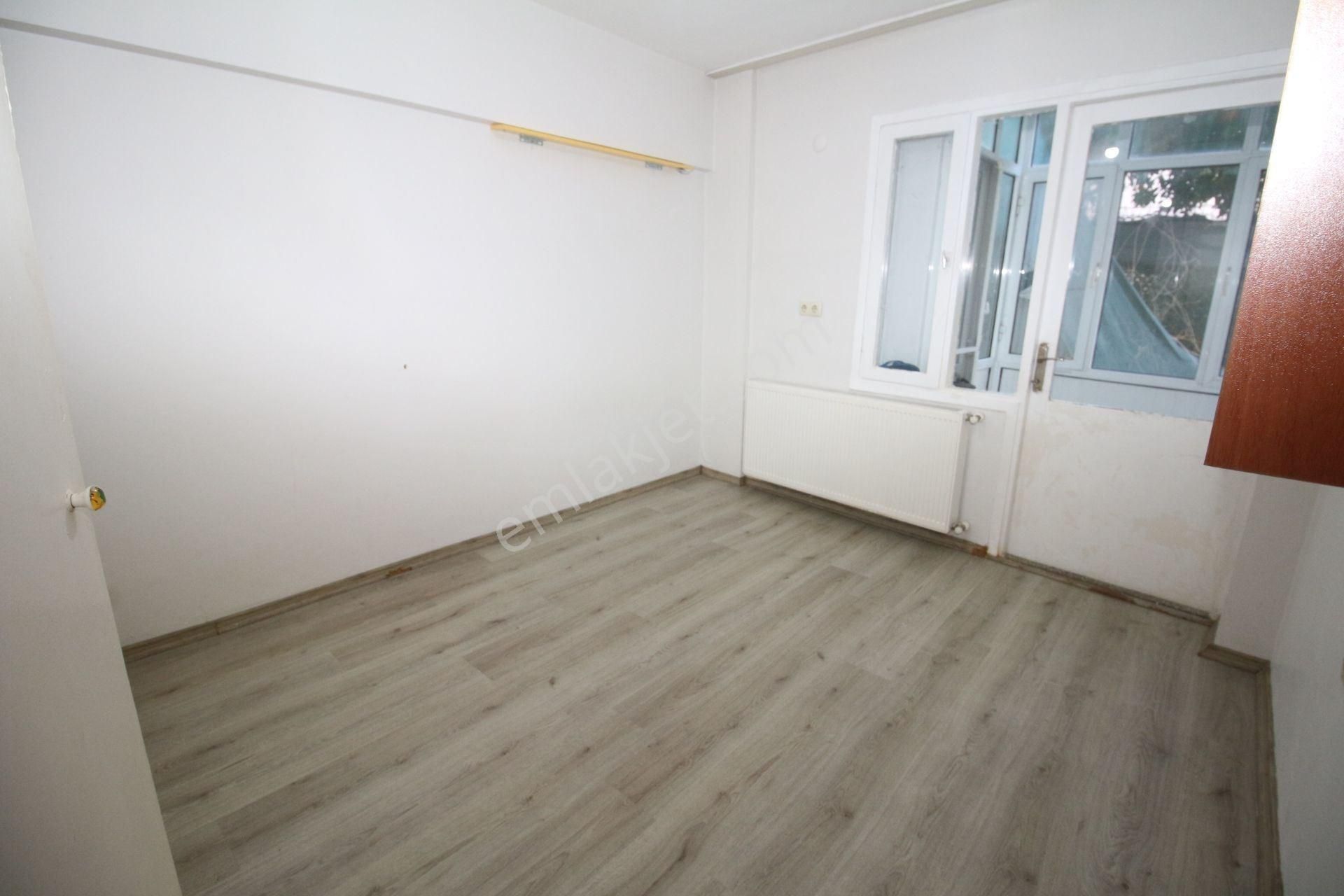 İnönü Cad.paralelinde Bahçe Katı - Görsel 22