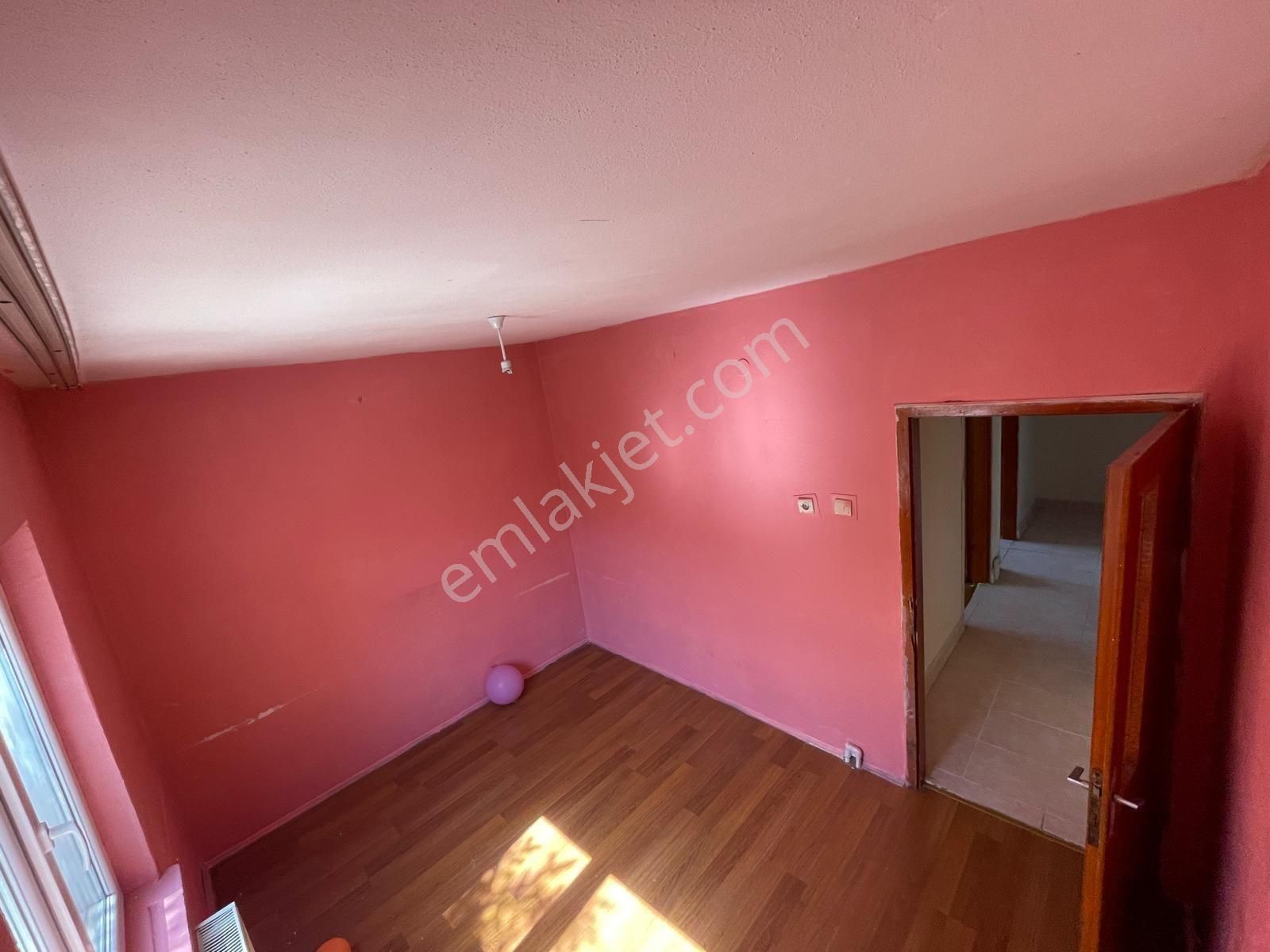 Etimesgut 1. Kat 3+1 Satılık Bağımsız Salon - Görsel 14