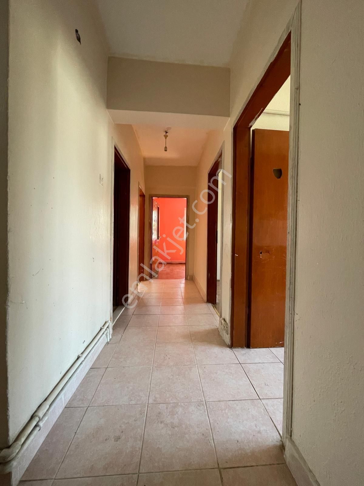 Etimesgut 1. Kat 3+1 Satılık Bağımsız Salon - Görsel 12