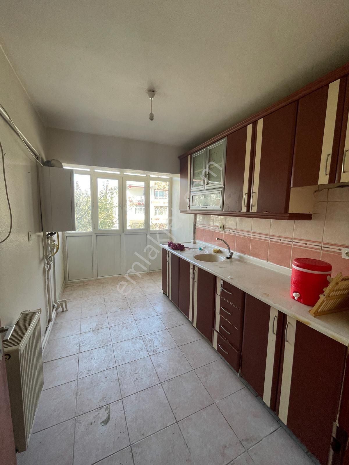 Etimesgut 1. Kat 3+1 Satılık Bağımsız Salon - Görsel 19