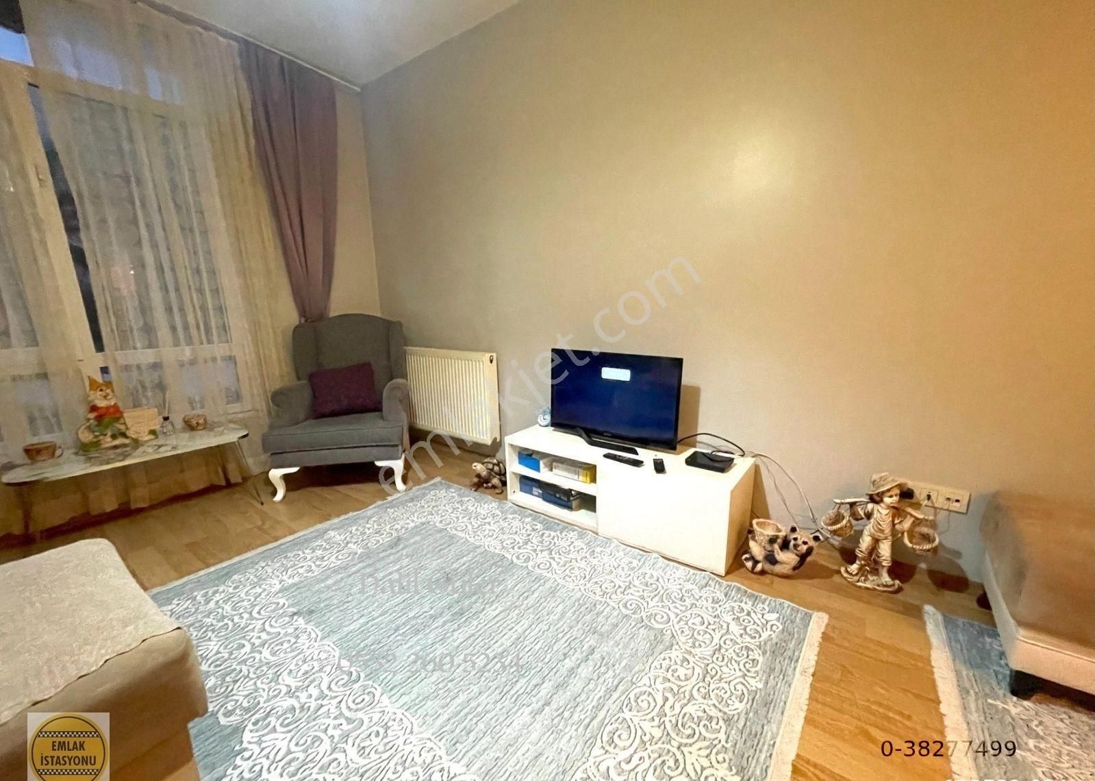 Sancaktepe Ovalbahçe Sitesi Eşyalı Kiralık 1+1 Giriş Kat Daire - Görsel 5