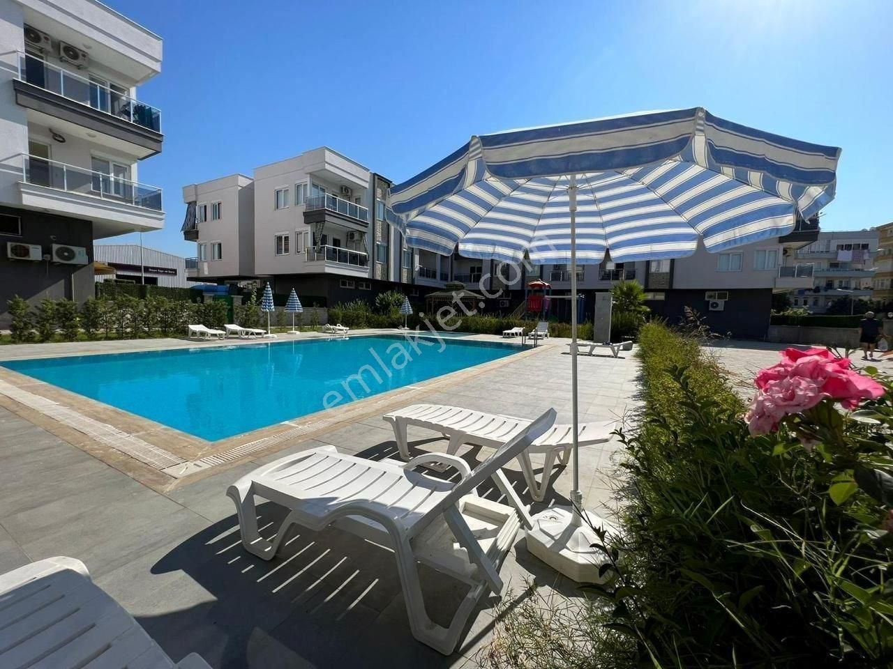 Alanya / Konaklı’da Denize 400 M | Eşyalı 1+1 Satılık Daire - Görsel 9