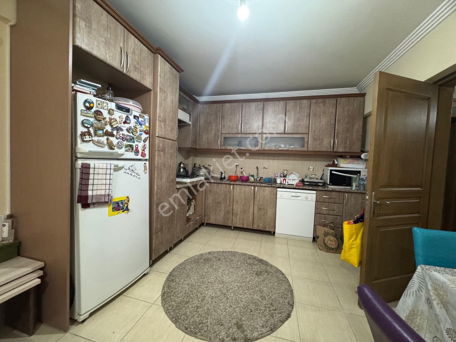 Manisa Yunusemre Uncubozköy Mah. 3+1 Daire Asansörlü Otoparklı - Görsel 8