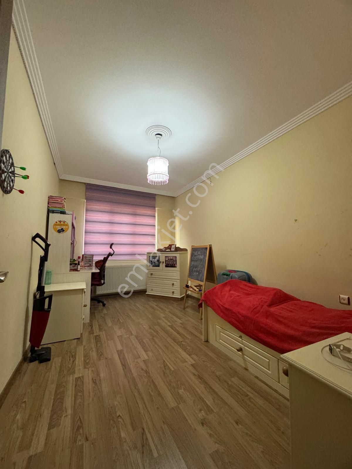 Manisa Yunusemre Uncubozköy Mah. 3+1 Daire Asansörlü Otoparklı - Görsel 29