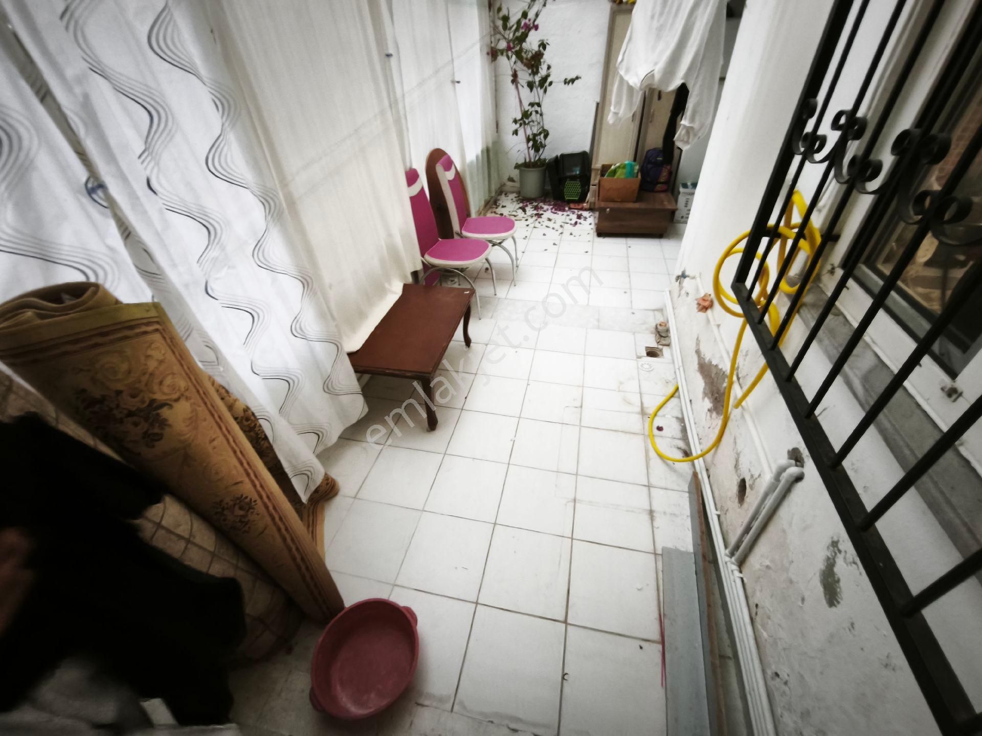 Edremit Cumhuriyet Mahallesinde Satılık Yatırımlık Geniş Daire - Görsel 22