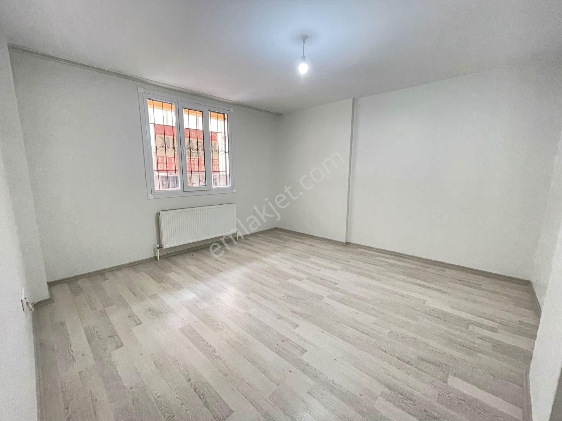 İnönü Mah.'de Yeditepe Ve Marmara Üni.'lere 5dk Bahçeli Kiralık