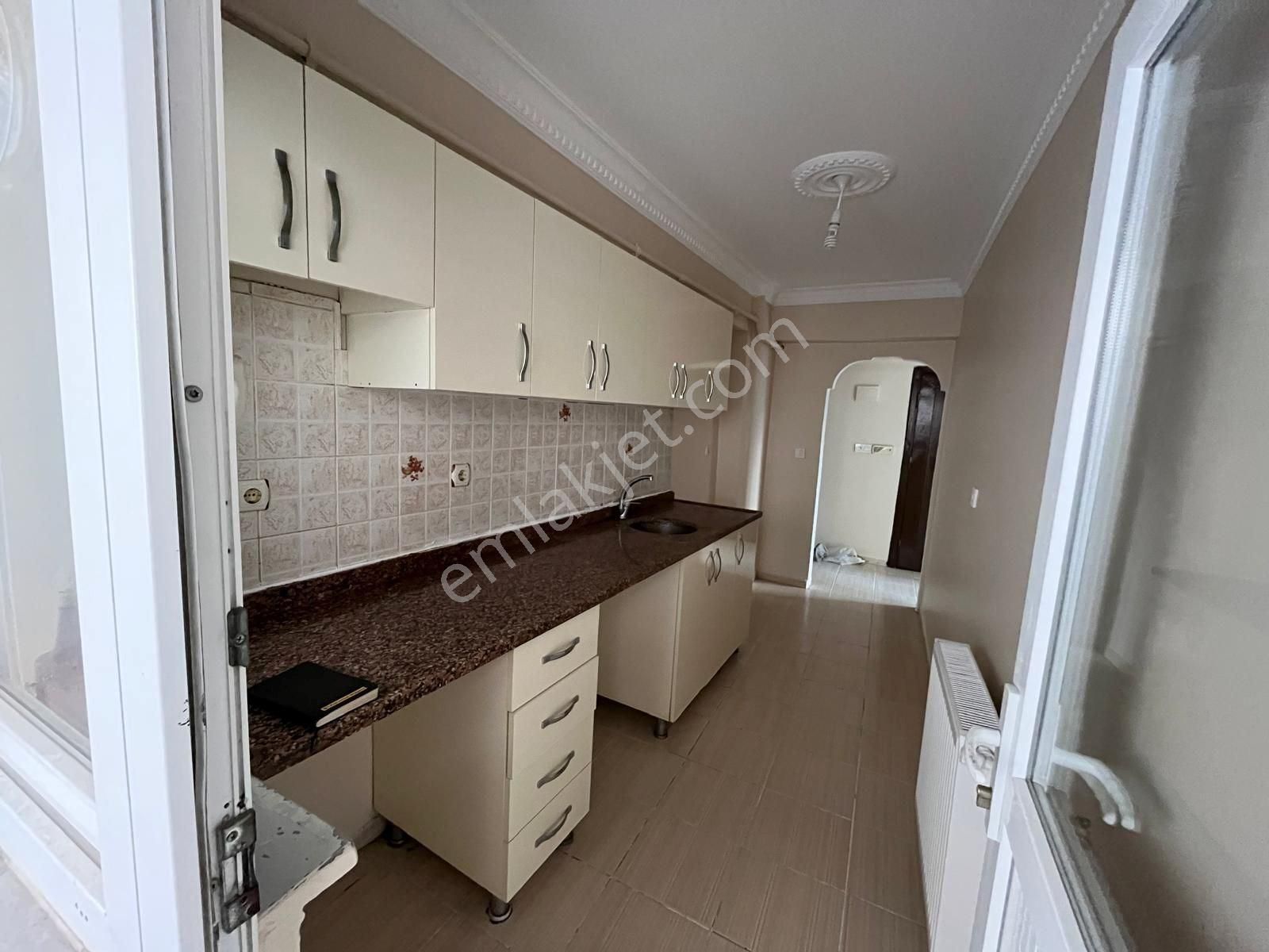 Grv Emlaktan Zübeyde Hanım Mah. Satılık 2+1 2. Kat 80 M2 Daire - Görsel 24