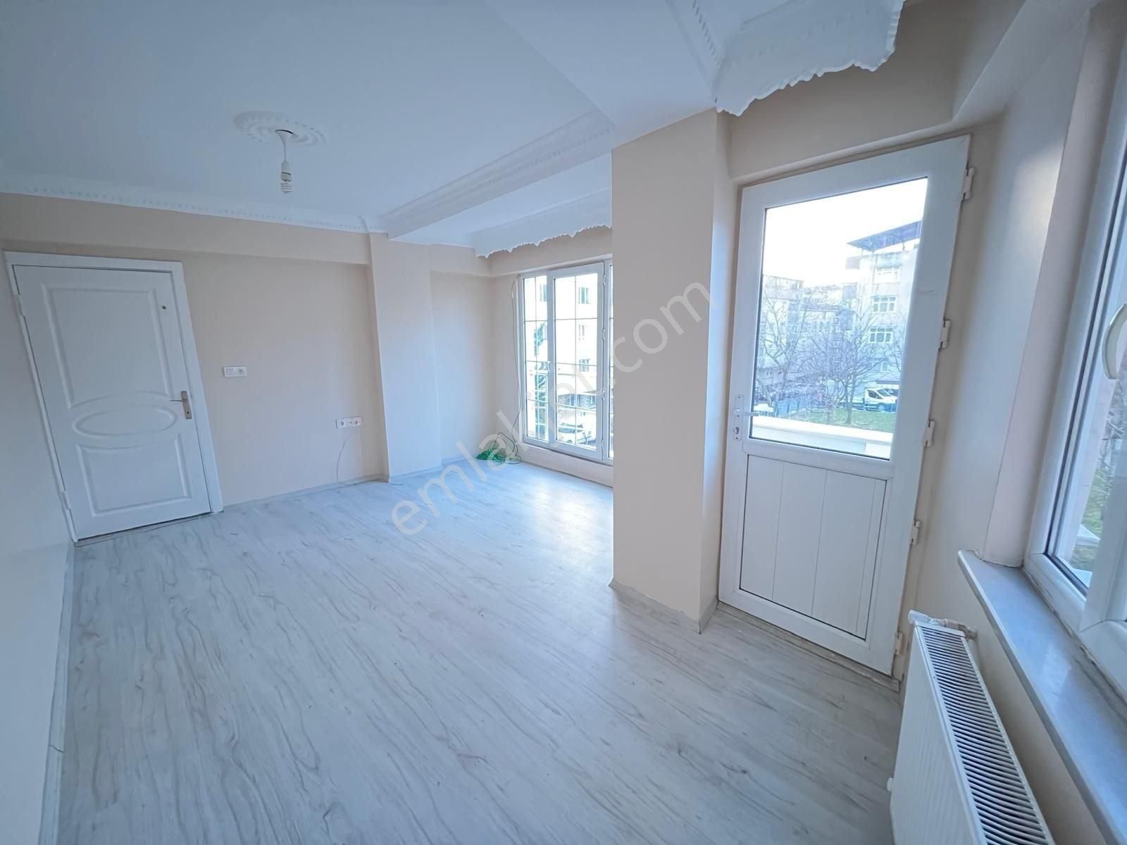 Grv Emlaktan Zübeyde Hanım Mah. Satılık 2+1 2. Kat 80 M2 Daire - Görsel 2