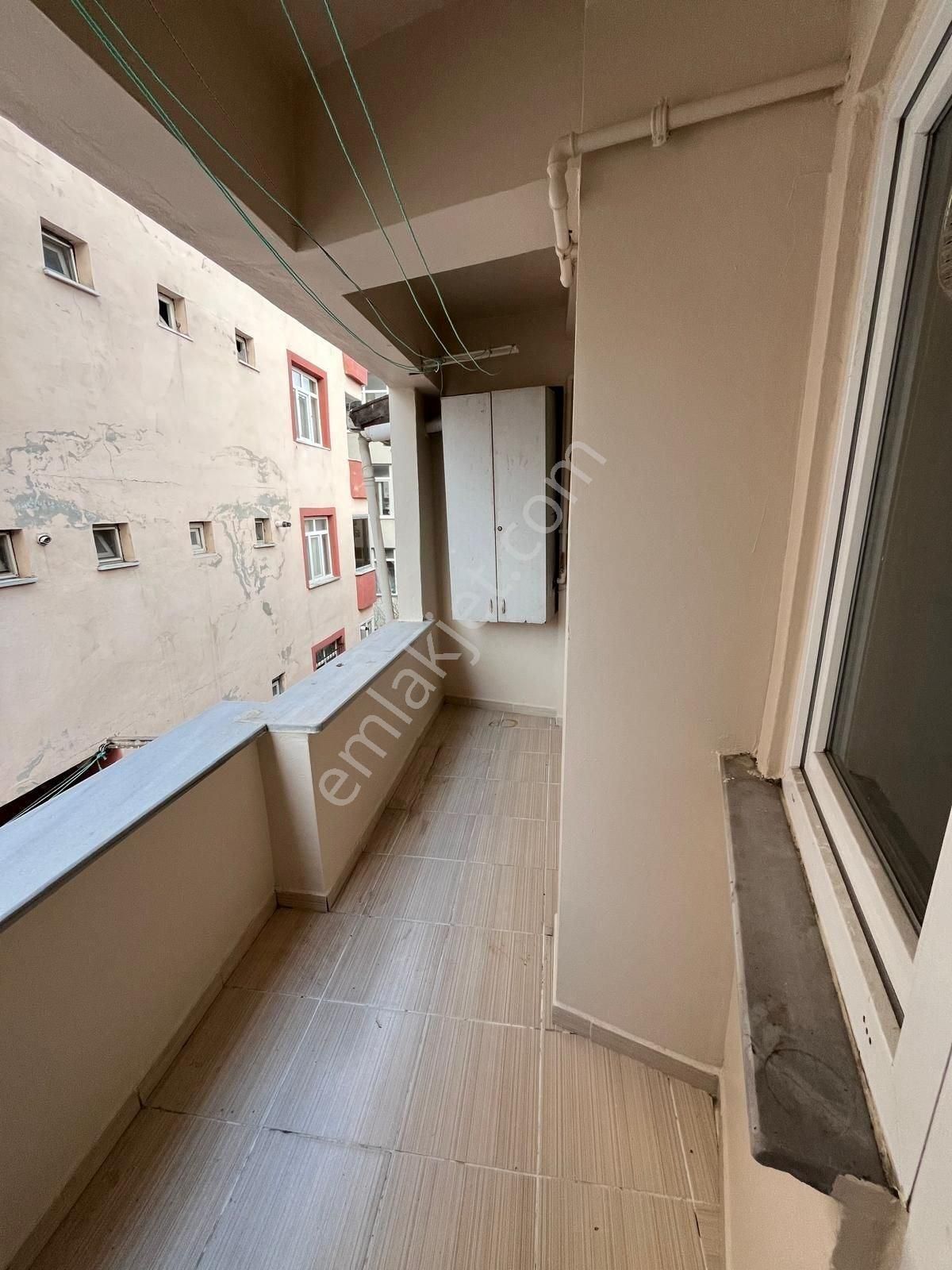 Grv Emlaktan Zübeyde Hanım Mah. Satılık 2+1 2. Kat 80 M2 Daire - Görsel 11