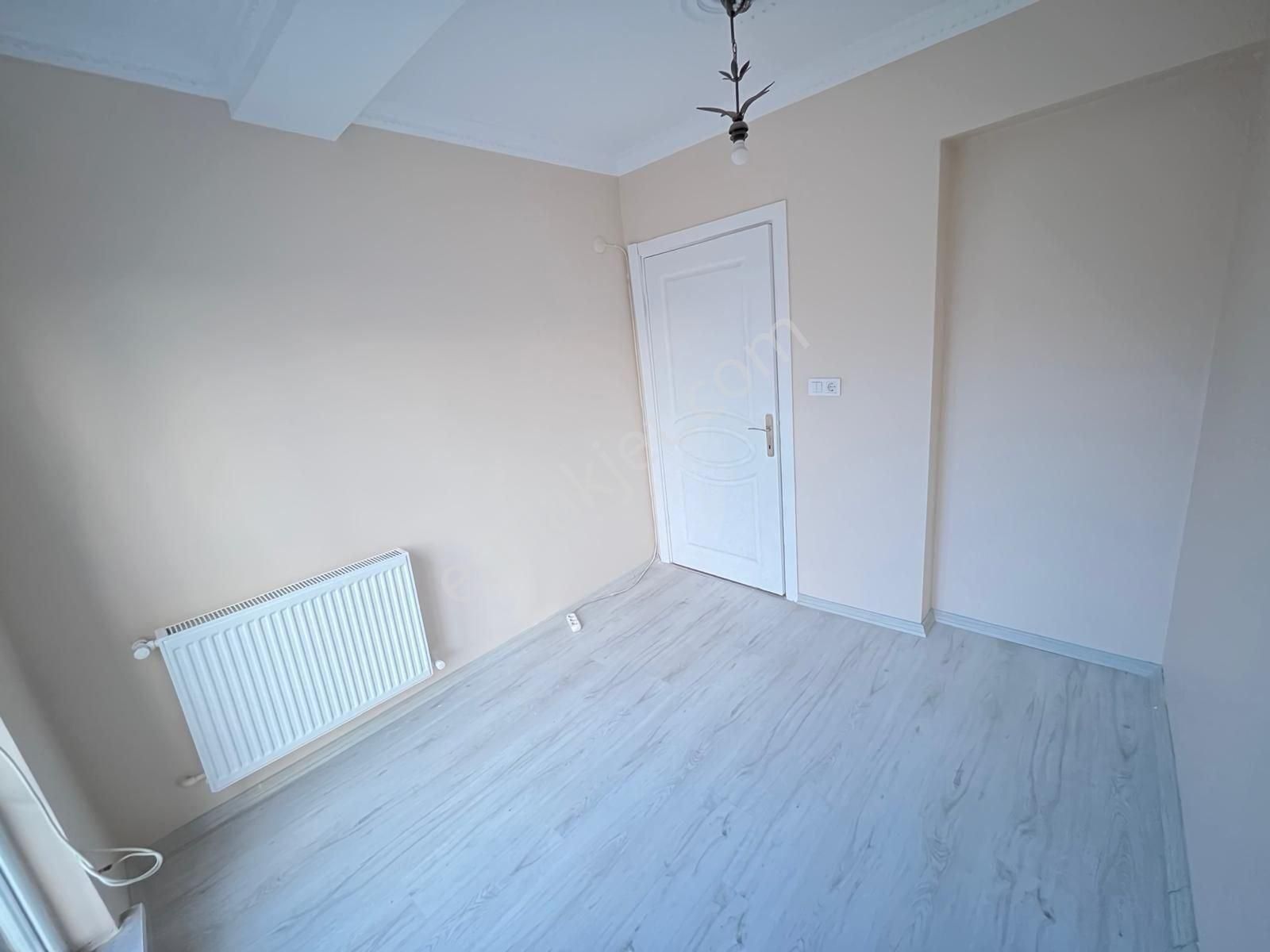 Grv Emlaktan Zübeyde Hanım Mah. Satılık 2+1 2. Kat 80 M2 Daire - Görsel 21