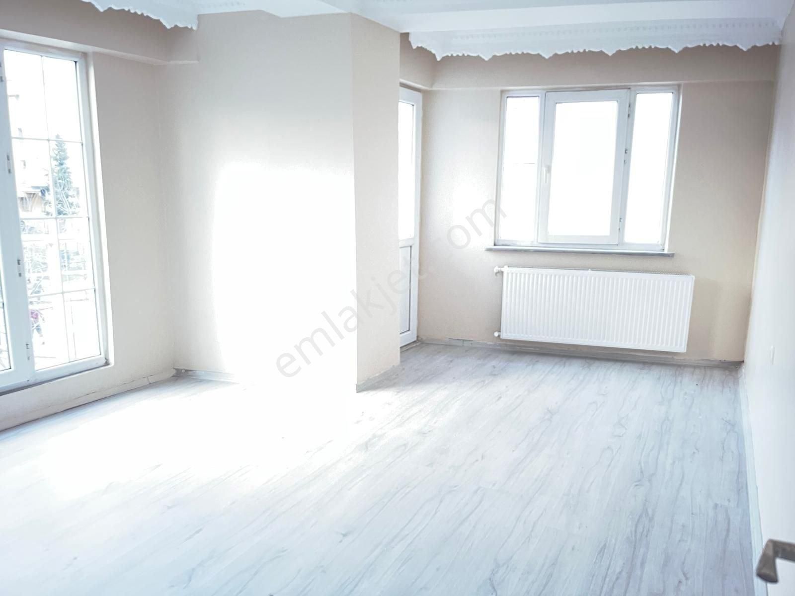 Grv Emlaktan Zübeyde Hanım Mah. Satılık 2+1 2. Kat 80 M2 Daire - Görsel 4
