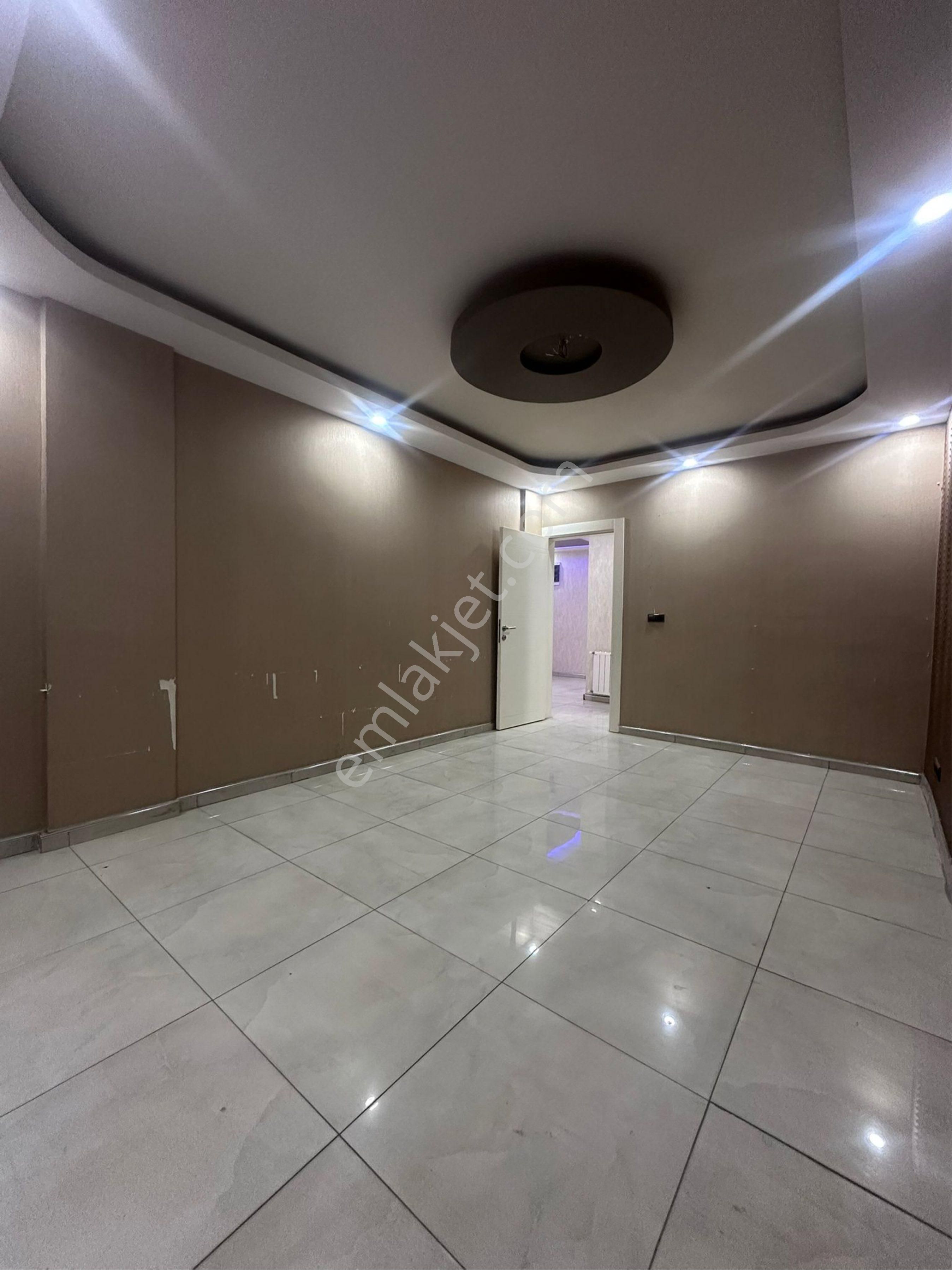 Cennet Gyo’dan Meydan Hastanesi Yanı 2+1 Kiralık Daire - Görsel 14