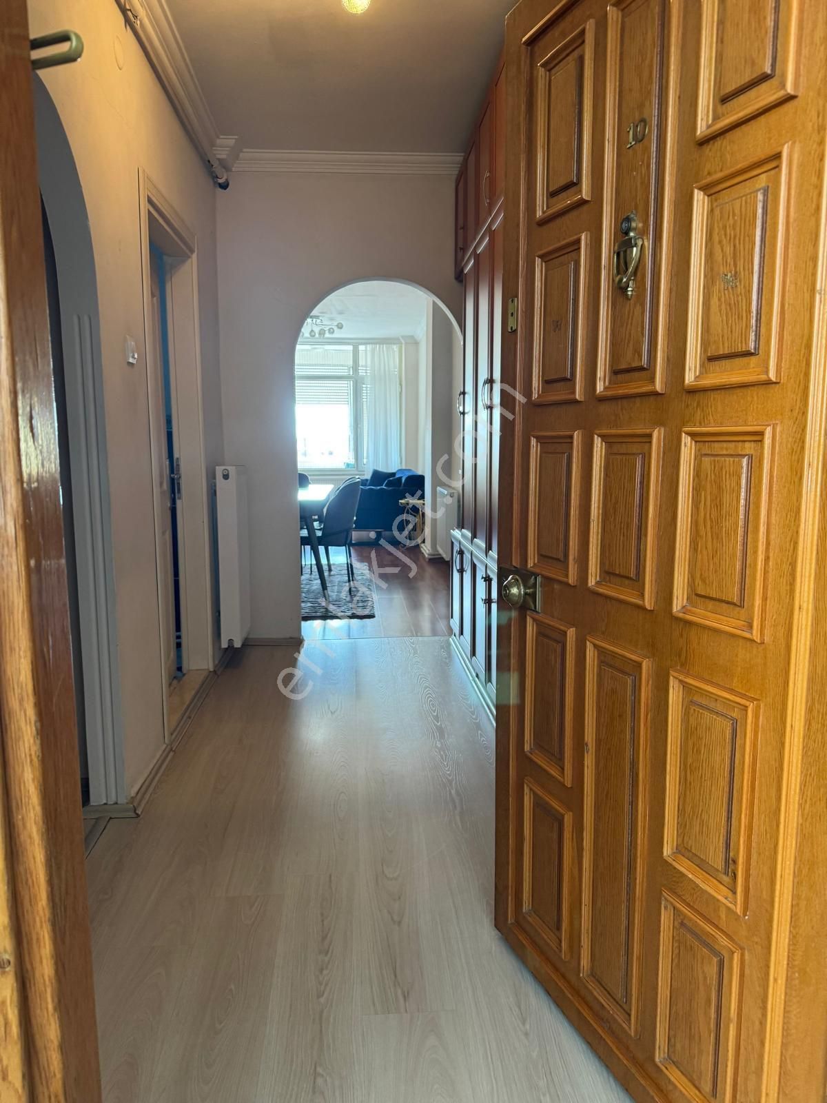 Küçükçekmece Fatih Mah. Satılık 2+1 Fırsat Daire - Görsel 8