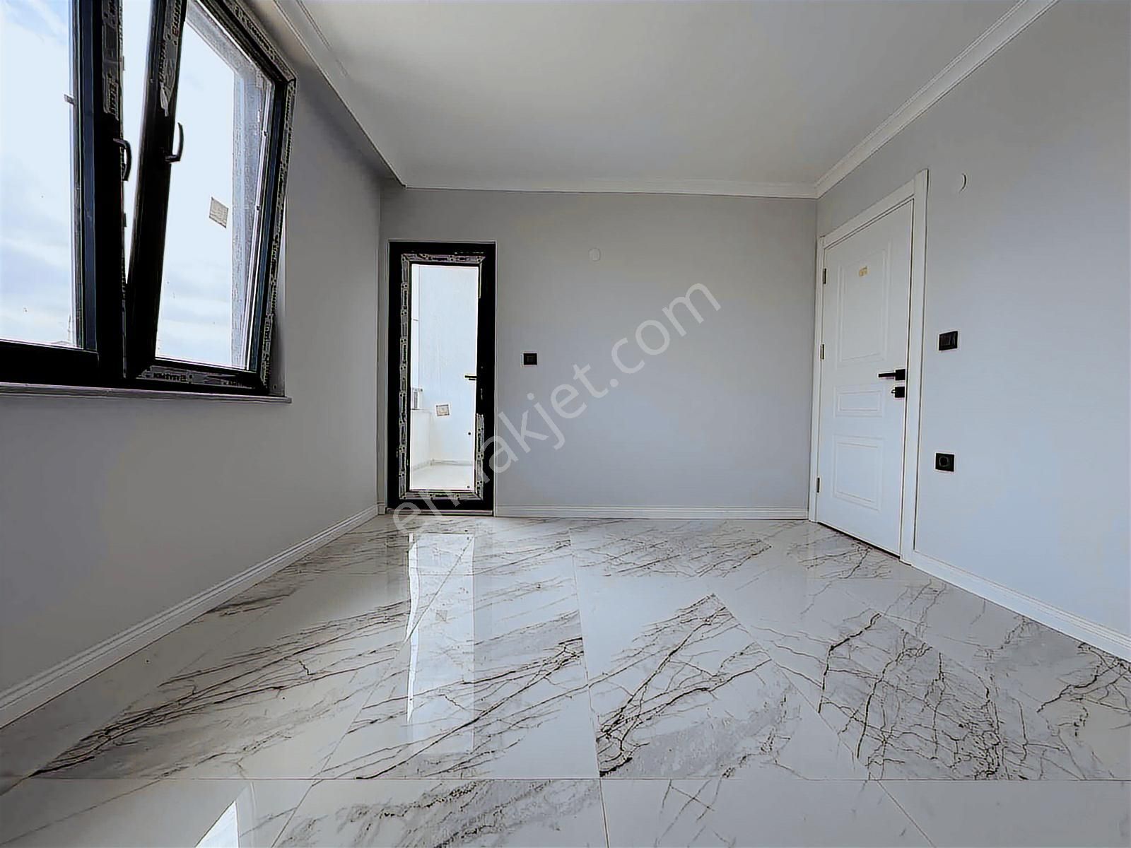 Kamelya Caddesi Üzerinde ( Arka Cephe)lüks 2+1 Dubleks - Görsel 5