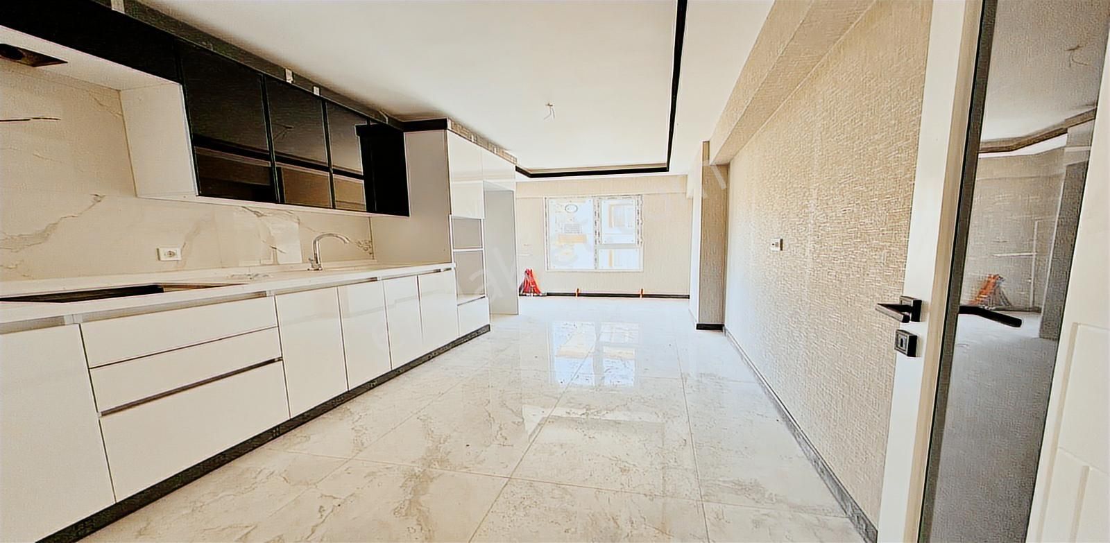 Karakaya Mahallesi Güney Cephe Satılık 3+1 Daire - Görsel 7