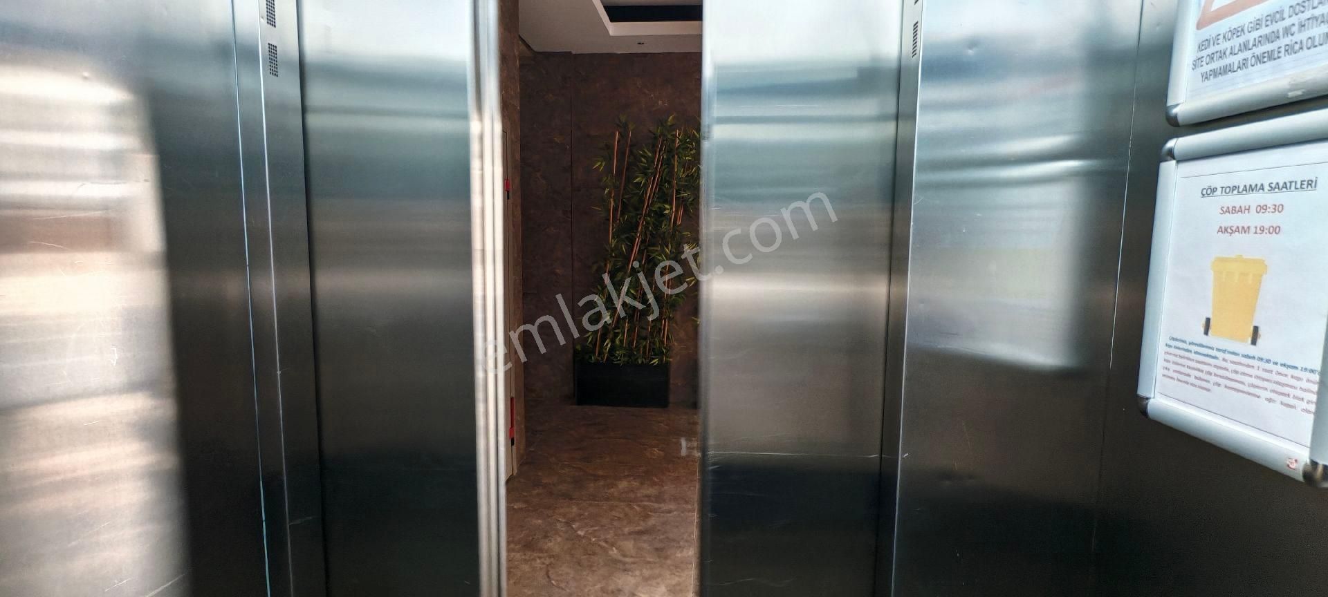 Avcılar Cadde Teras Sitesinde Satılık 2+1 Daire - Görsel 17