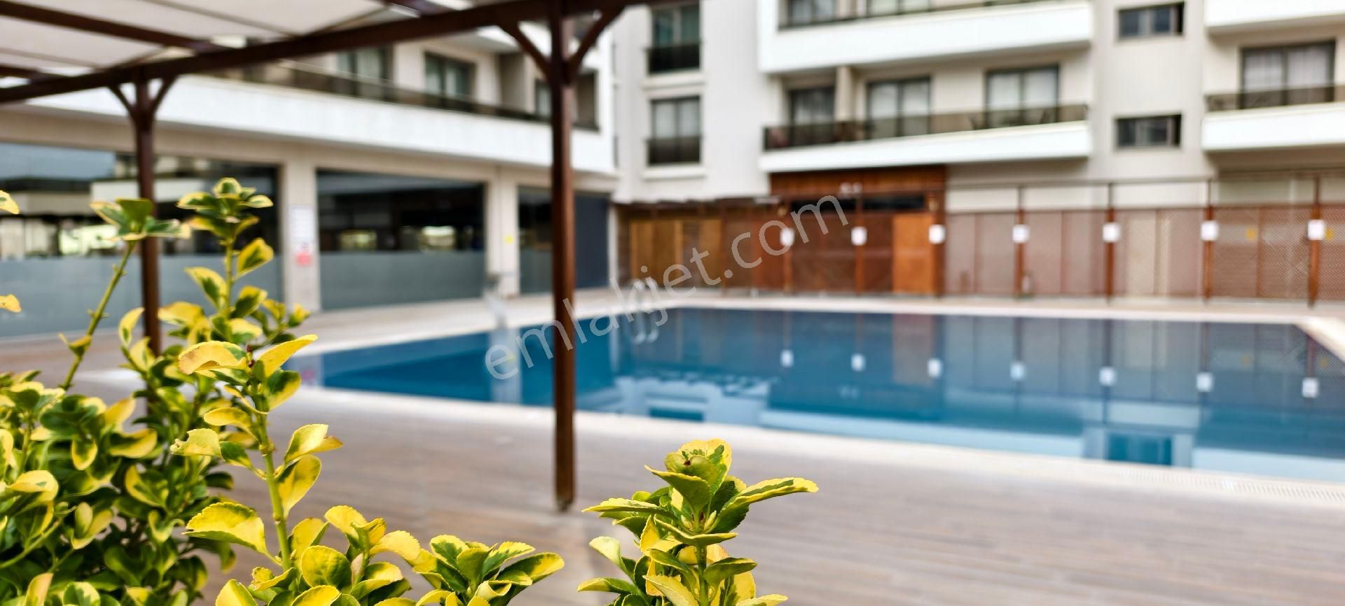 Avcılar Cadde Teras Sitesinde Satılık 2+1 Daire - Görsel 24