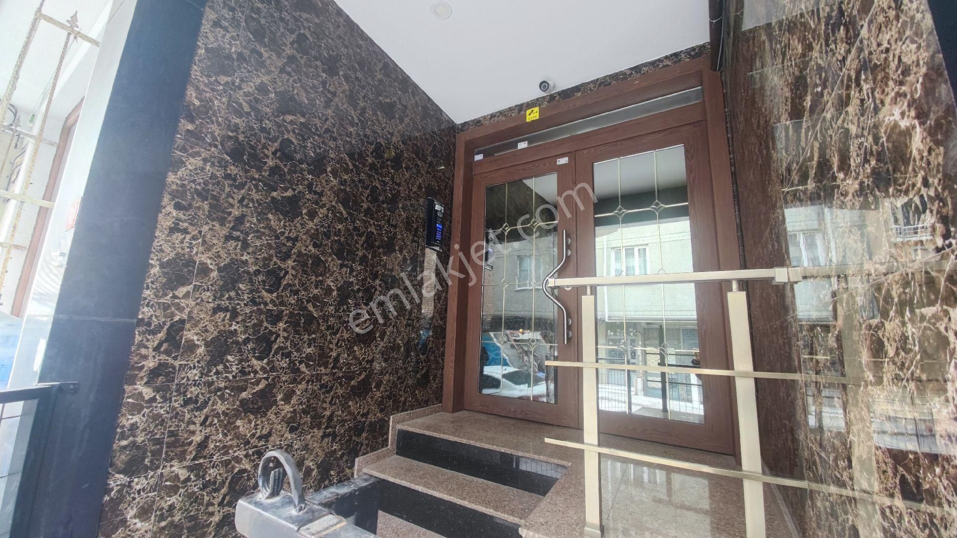 Bahçelievler Hürriyet Mahallesi'nde 2+1 65 M2 Daire - Görsel 2