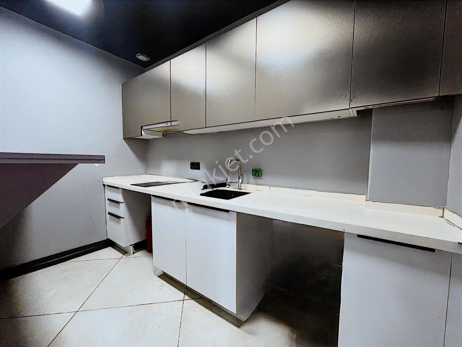 Lotus Plaza'da İzmir Yoluna Cephe Kiralık Ofis - Görsel 4