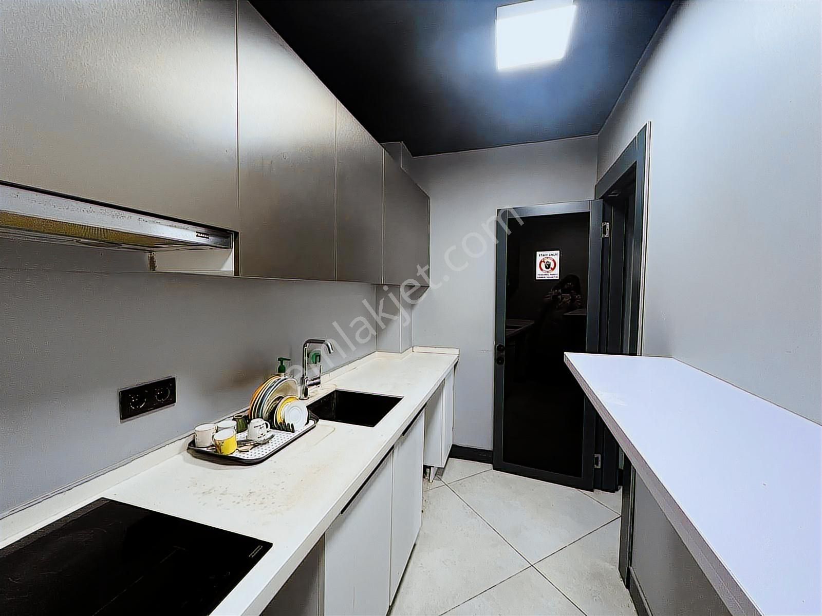 Lotus Plaza'da İzmir Yoluna Cephe Kiralık Ofis - Görsel 12