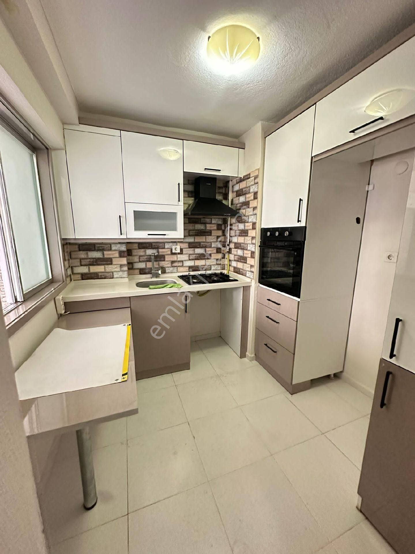 Manisa/şehzadeler/tunca Mahallesi/ Arakat 90m² - 2+1 - Görsel 4