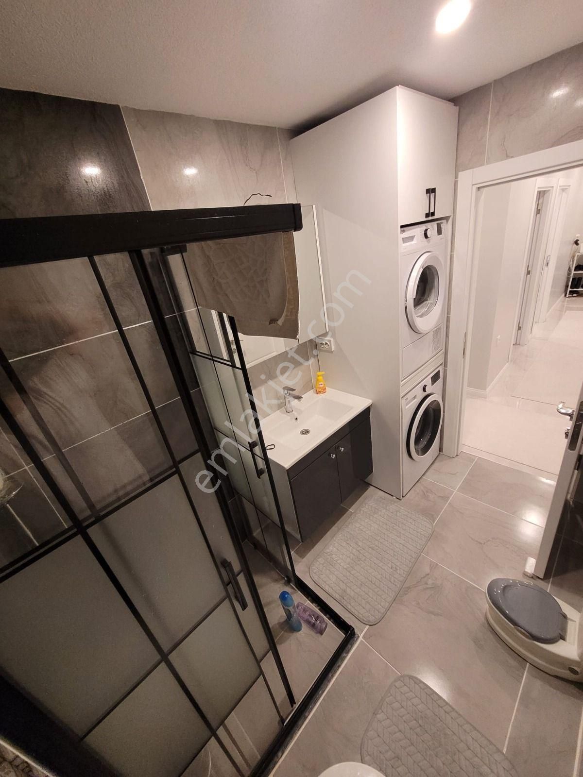 Küçükçekmece Cennet Mah. Satılık Otoparklı 80 M2 Arakat Daire - Görsel 15