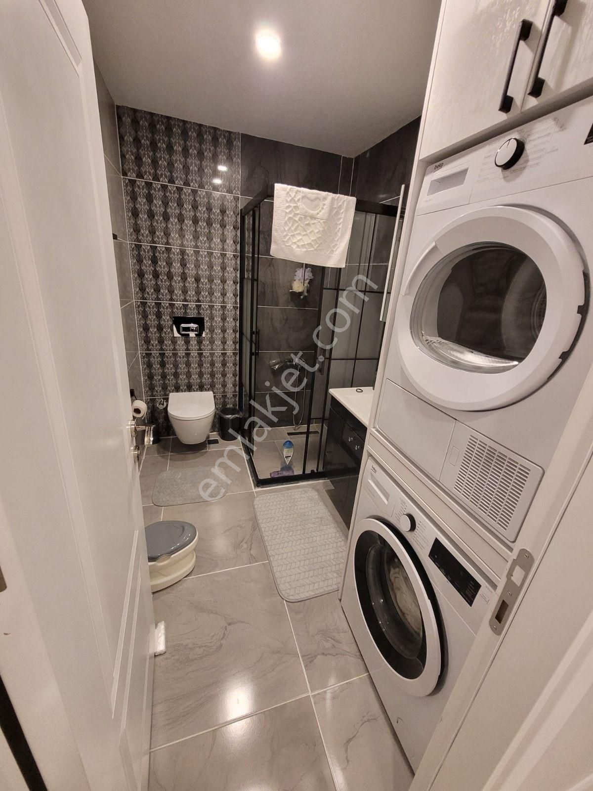 Küçükçekmece Cennet Mah. Satılık Otoparklı 80 M2 Arakat Daire - Görsel 14