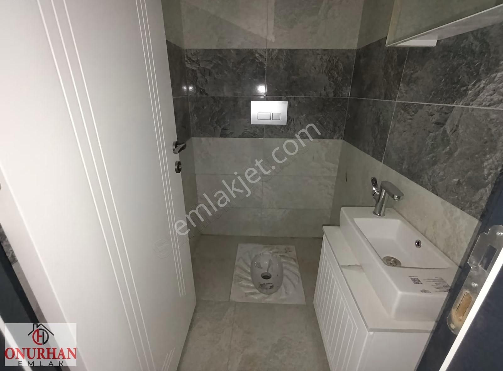 Onurhandan Karahasanlıda 3+1 140 M2 Sıfır Arakat Lüks Daire - Görsel 14