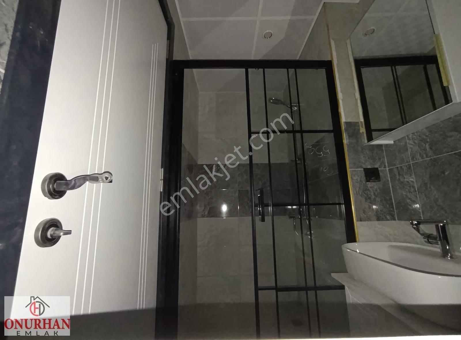Onurhandan Karahasanlıda 3+1 140 M2 Sıfır Arakat Lüks Daire - Görsel 5