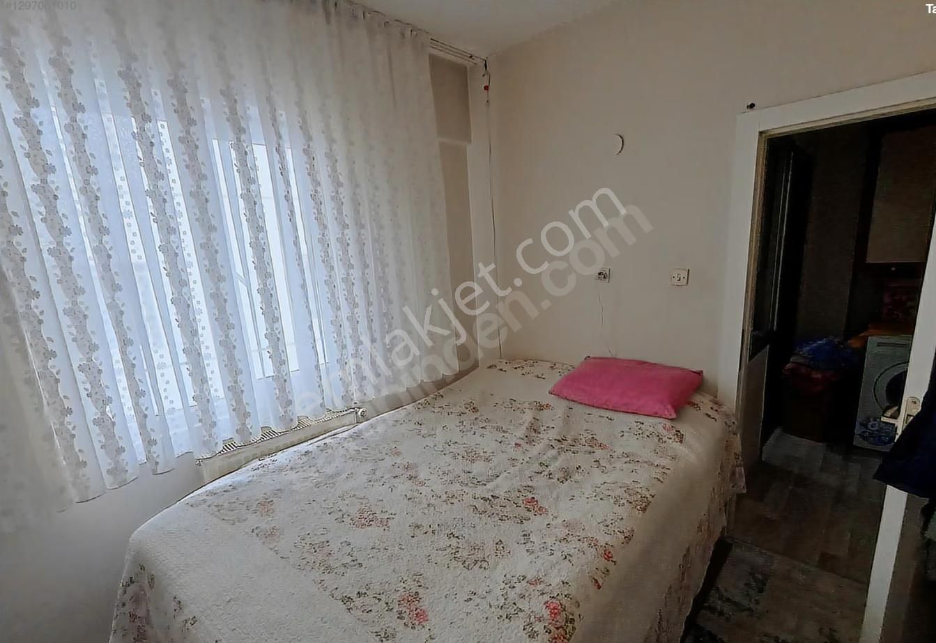 Şafak Mahallesi'nde Merkezi Konumda Satılık 3+1 Daire - Görsel 14