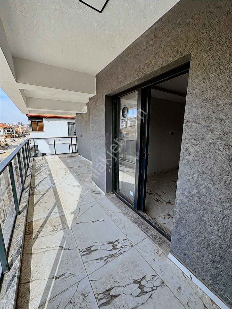 Örnek Evlerinde 5+1 Sıfır Dubleks Daire - Görsel 18